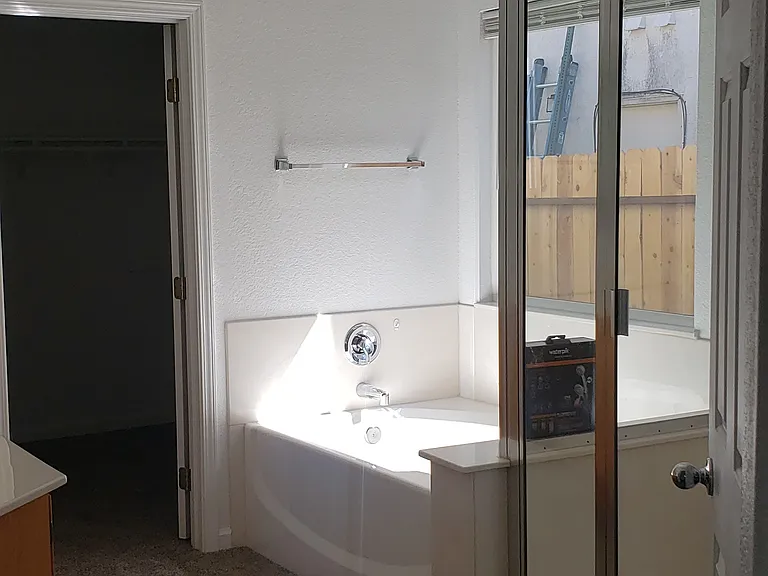 2271 Celtic Dr — Photo 8