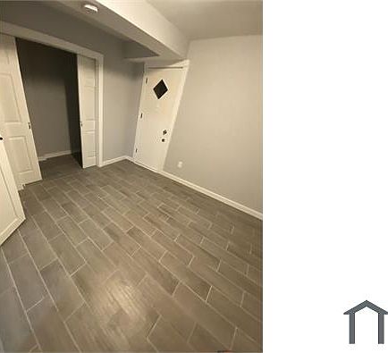 1st image of 2541 Tiemann Ave #1
