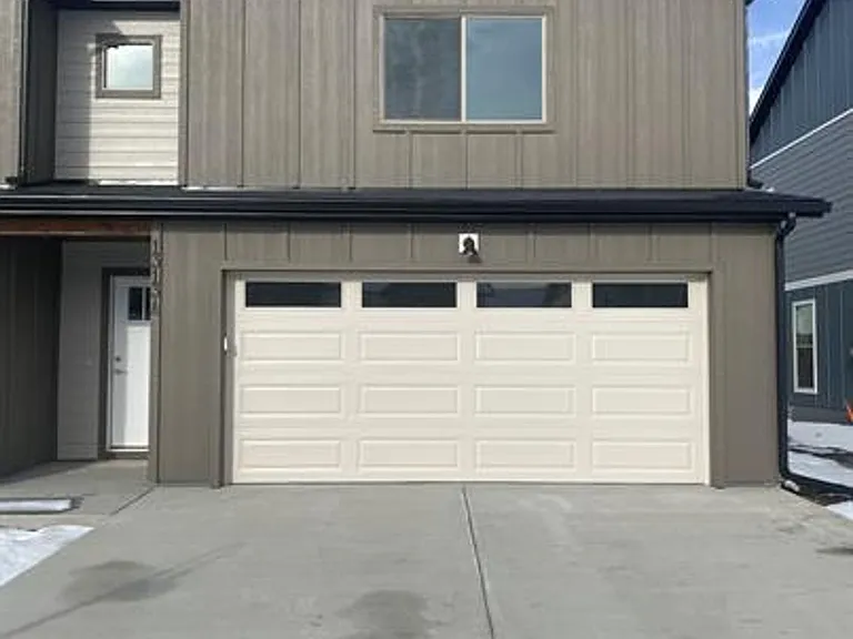 1313 Fozzie Ln — Photo 2