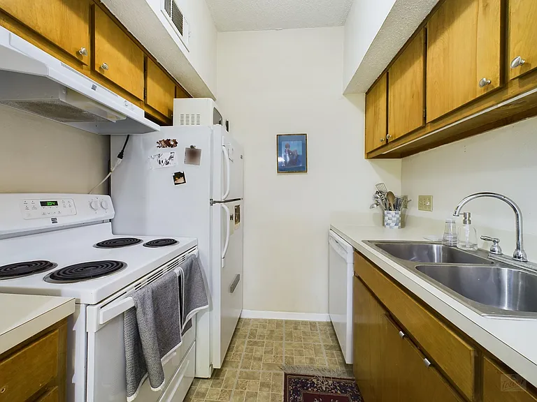 3316 Guadalupe St #317 — Photo 6