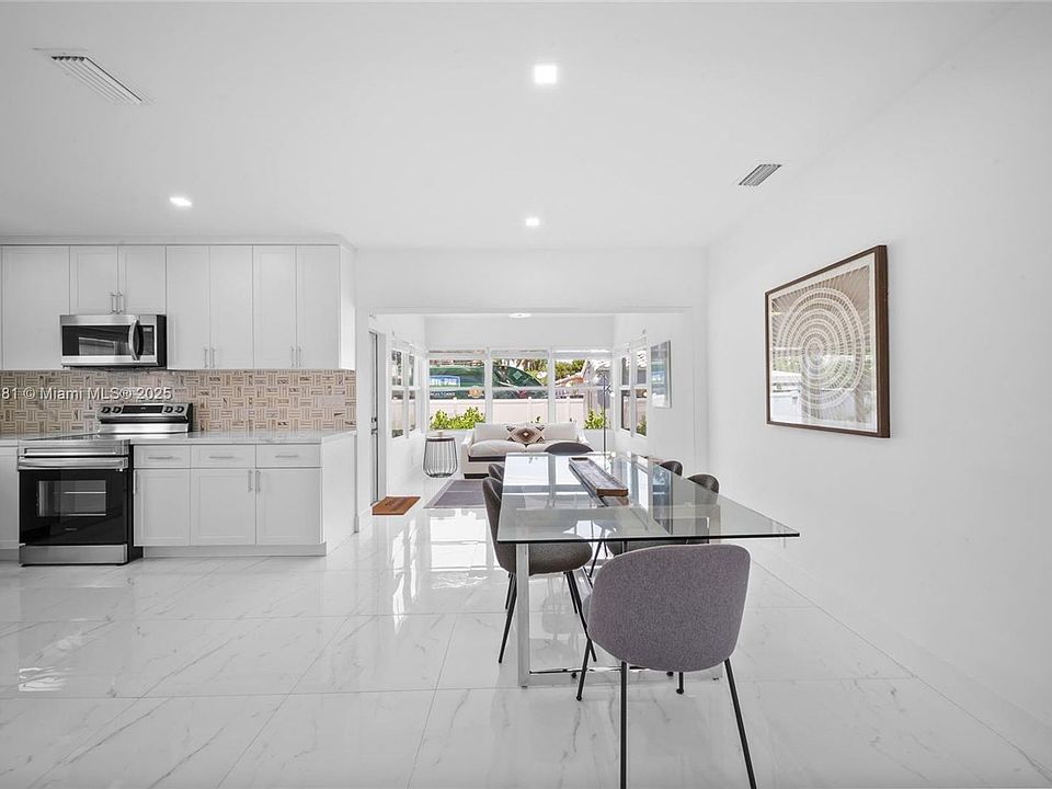 1st image of 1625 Hollywood Blvd #1
