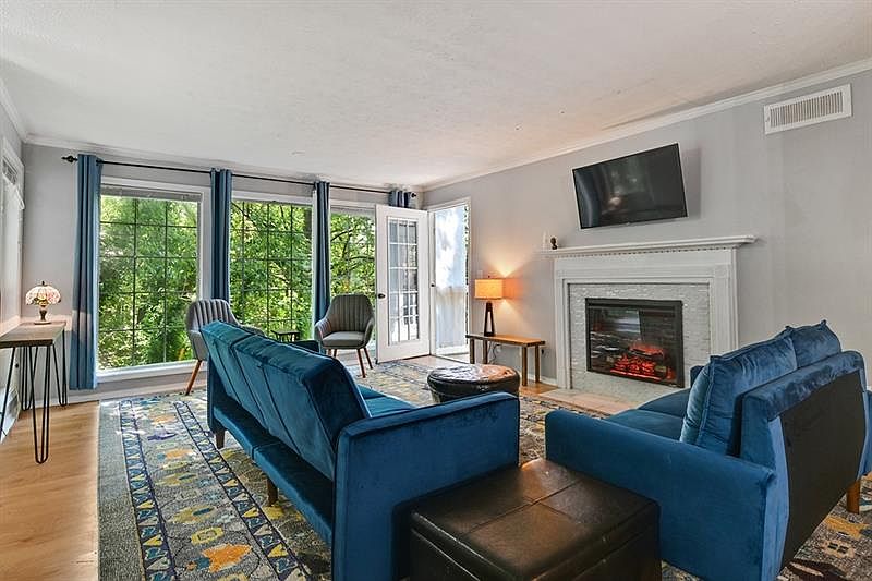 1st image of 602 Gettysburg Pl