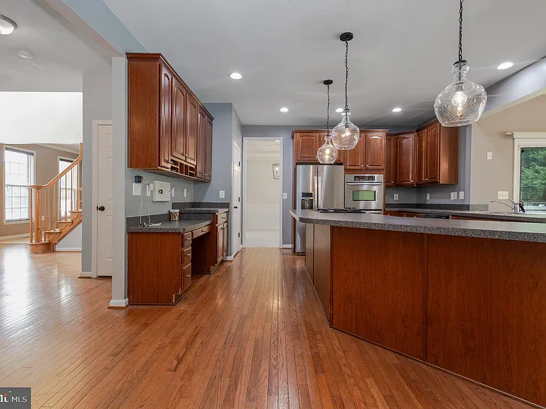 105 Ticonderoga Dr — Photo 6