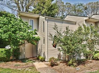 7806 Hummingbird Ln, Charlotte, NC 28212