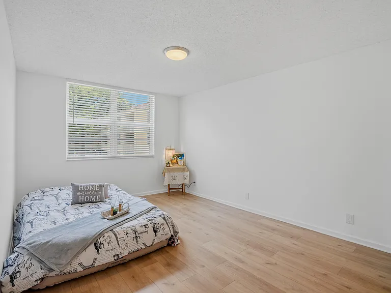 8296 NW 24th St — Photo 14