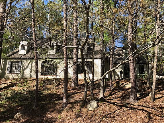 4th image of 1504 Blind Brook Ln