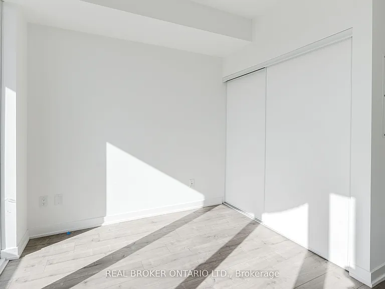 220 Missinnihe Way #1117 — Photo 10