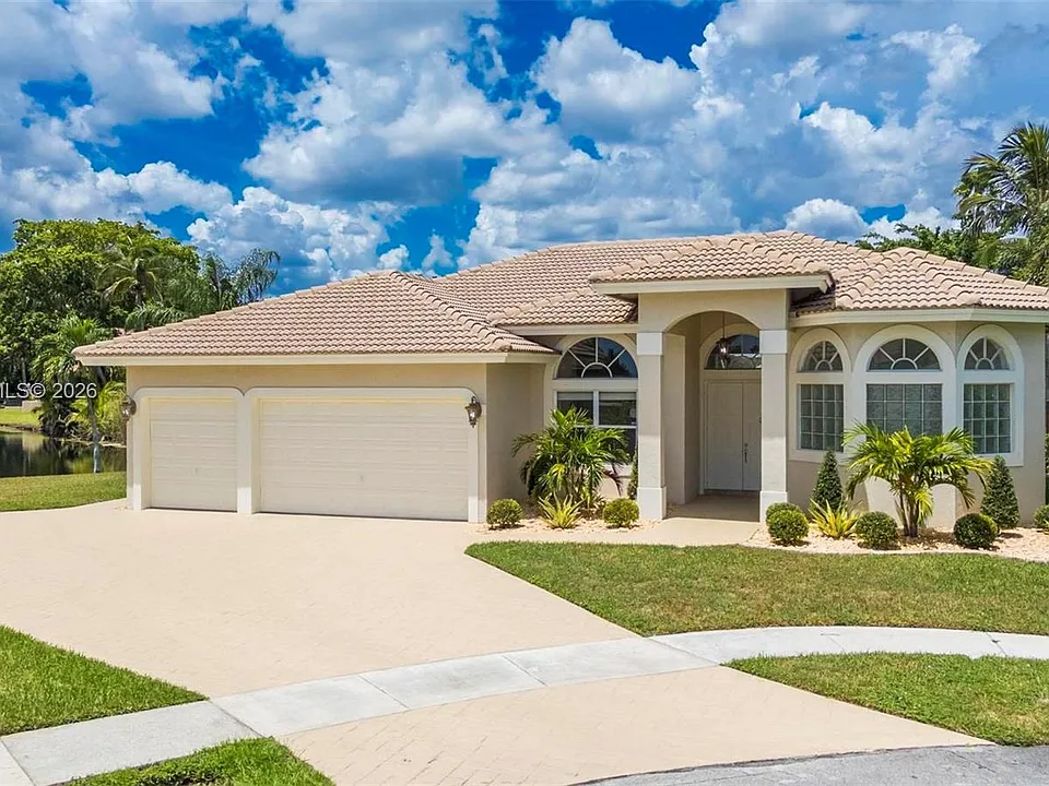 171 SW 101st Ave