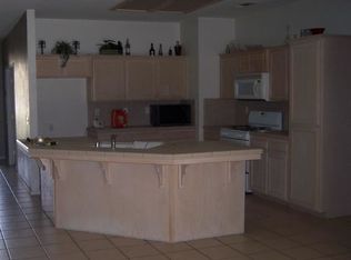 1377 Clarete Ct, Tulare, CA