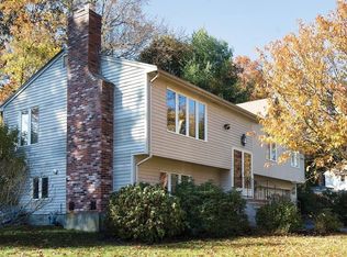 207 Fairbanks Rd, Dedham, MA 02026