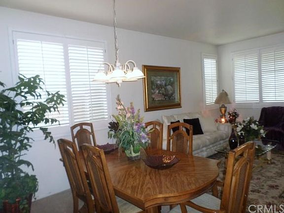 5th image of 26786 Wilkes Dr