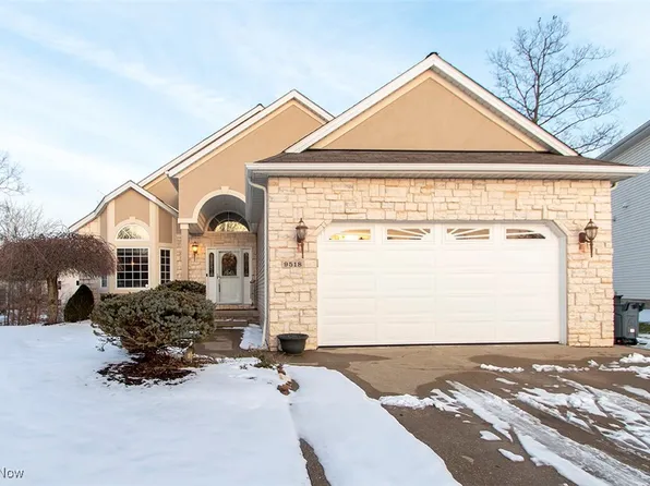 9518 Scottsdale Dr, Broadview Heights, OH 44147