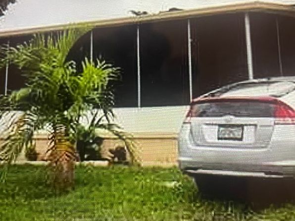 1325 SW 129th Ave