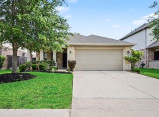 20354 Creekdale Bend Dr, Cypress, TX 77433