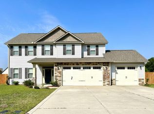 6311 Jacobs Creek Cir, Fayetteville, NC 28304