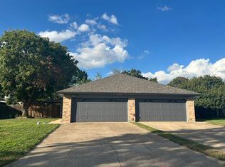 7705 Jamie Renee Ln #7705, North Richland Hills, TX 76182