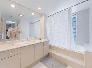 555 Austin Ave, Coquitlam, BC V3K6R8