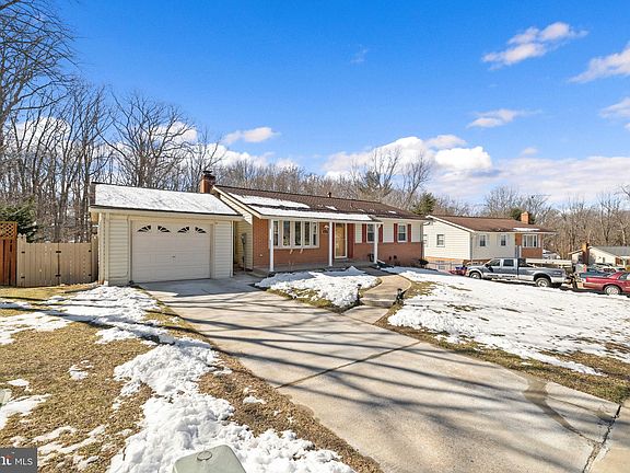 2nd image of 2217 Windjammer Dr