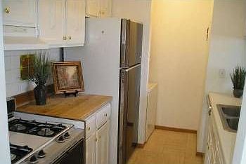 4th image of 7257 Brunswick Ave N