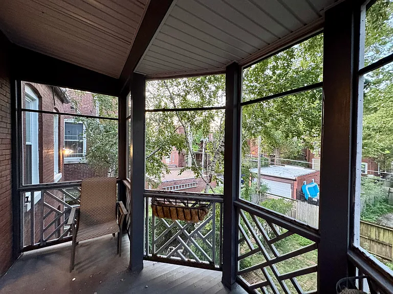 6114 Waterman Blvd #2F — Photo 11