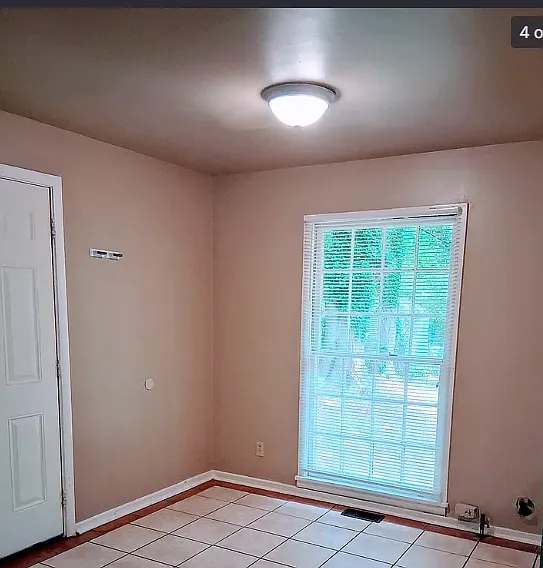 3188 Ward Dr SE — Photo 2