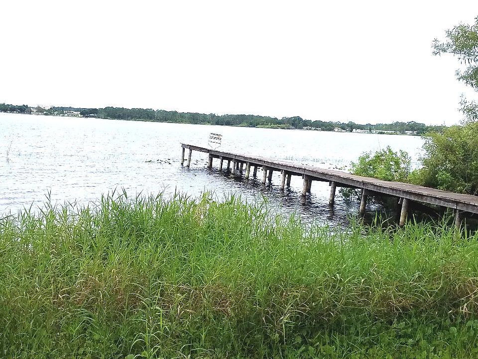 1st image of NE 3719 Lake Sebring Dr