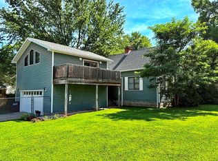 628 W Arch St, Nevada, MO 64772
