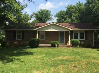 250 Rondal Dr, Bowling Green, KY 42104