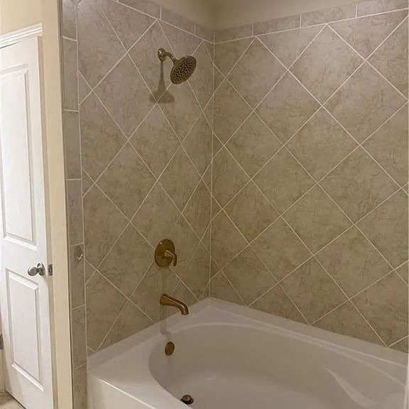 1552 Brookmere Way — Photo 23