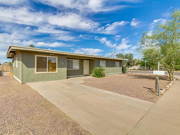 2nd image of 202 W Barrus Pl