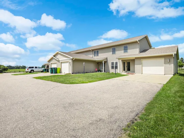 414 Ramesh Ave, Fort Atkinson, WI 53538