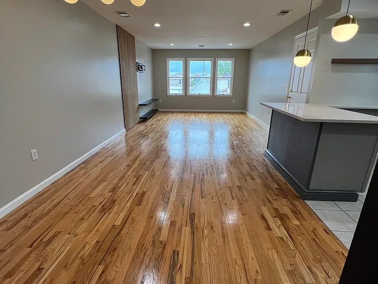 51 Barbara St #2 — Photo 3