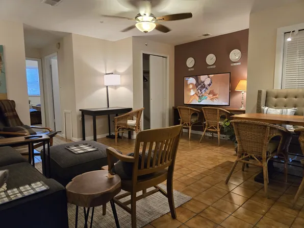 1155 S 7th St, Philadelphia, PA 19147