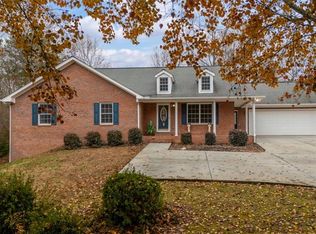 1201 Charlie Davis Rd, Cornelia, GA 30531