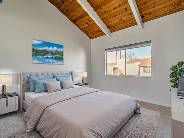 2200 Laguna Cir APT F, Concord, CA 94520