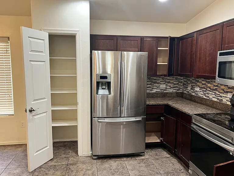 4137 E Shadow Branch Dr — Photo 42
