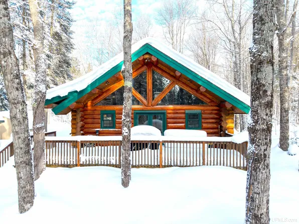 1868 Brass Rd, Republic, MI 49879