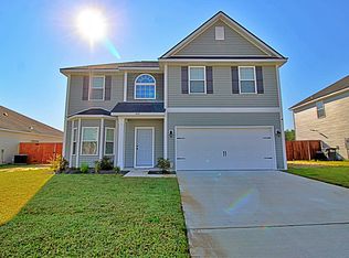 1033 Turpentine Trl, Hinesville, GA 31313