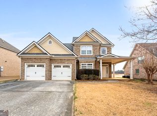 3400 Alhambra Cir, Hampton, GA 30228