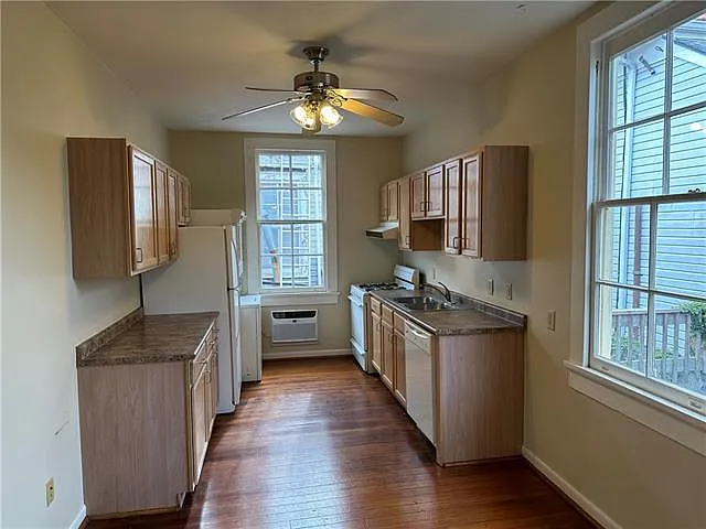 Building Photo - 5108 Danneel St