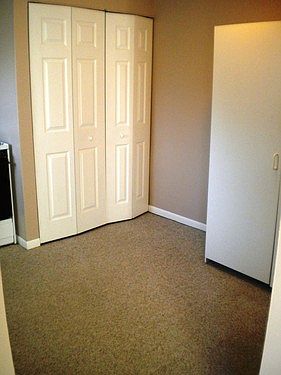 3rd image of 5840 Hallridge Cir APT D