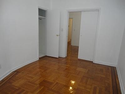 2nd image of 484 67th St APT B5