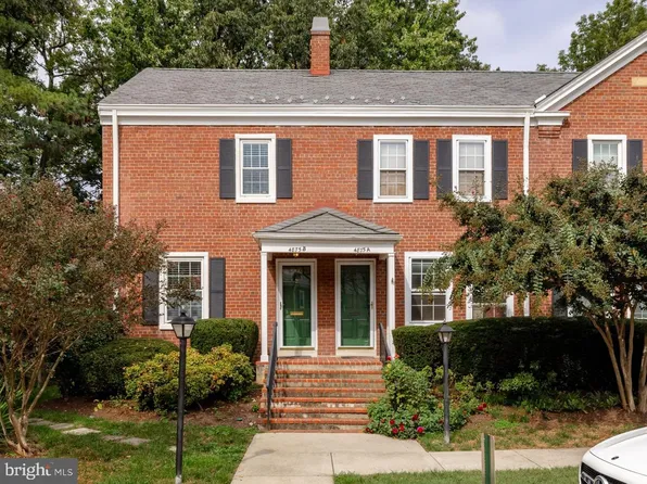 4875 28th St S #B, Arlington, VA 22206