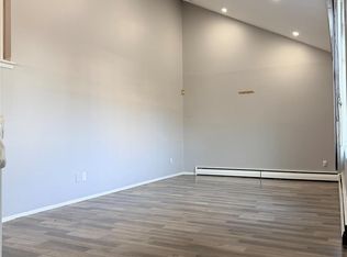 253 W 15th Street, Deer Park, NY
