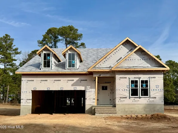 100 Tower Street, Southern Pines, NC 28387