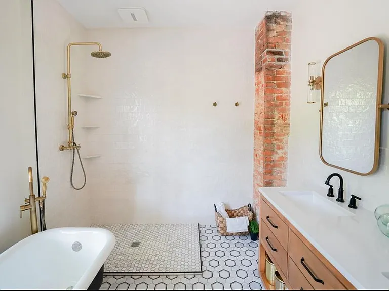 6127 Prentice St — Photo 9