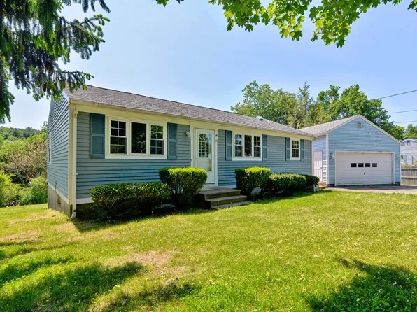18 Bay Path Rd, Spencer, MA 01562