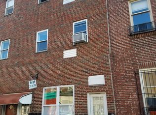 2006 South St, Philadelphia, PA 19146