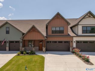 110 Whistling Straits Way, Guntersville, AL 35976