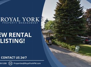 31 Forfar Ave #2, Kitchener, ON N2B 2Z7